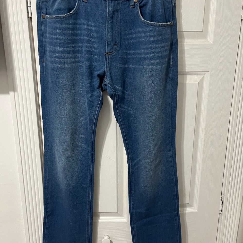 Wrangler Men's 34/34 Straight Blue Jeans gently worn